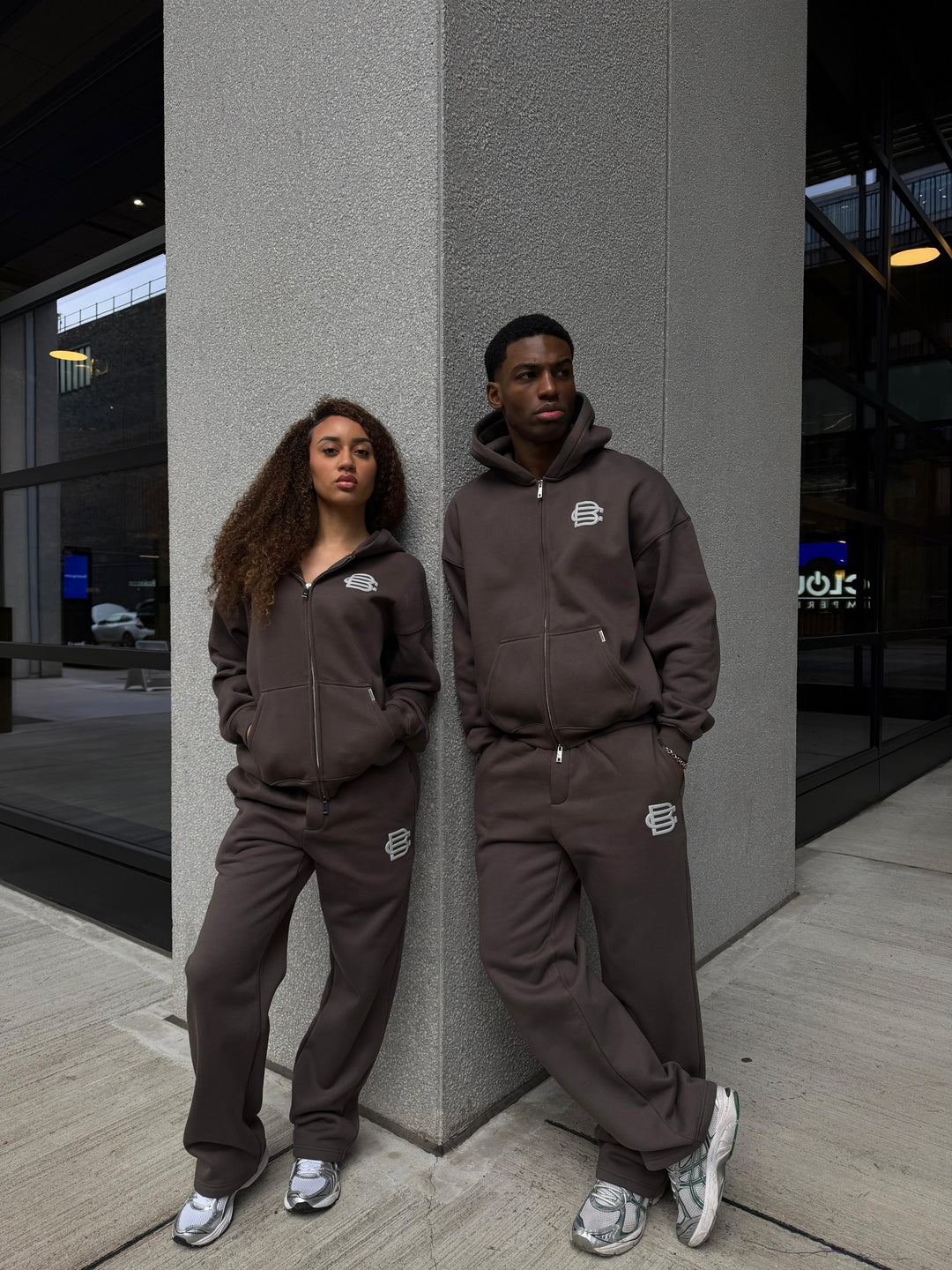 Bénir Club Basics Zip Hoodie - Mocha