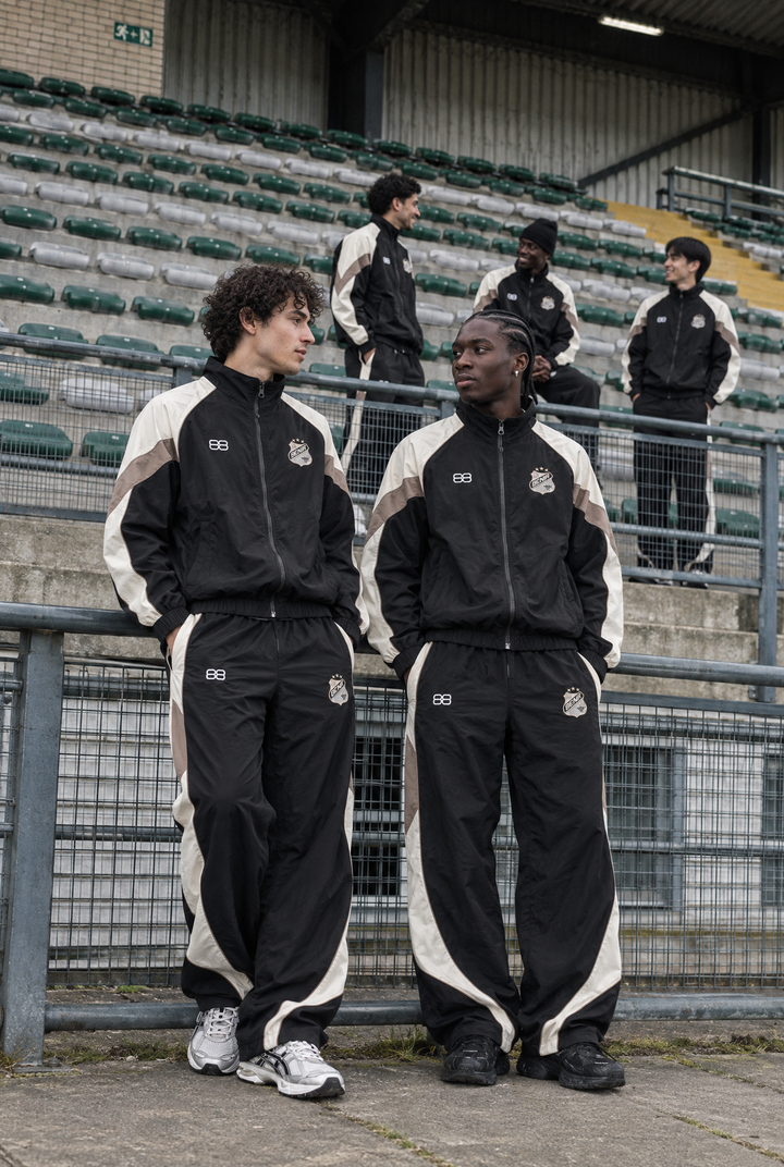 Retro Match Day Joggers 26/27